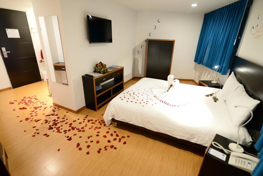 Benidorm Hotel مانيزاليس المظهر الخارجي الصورة