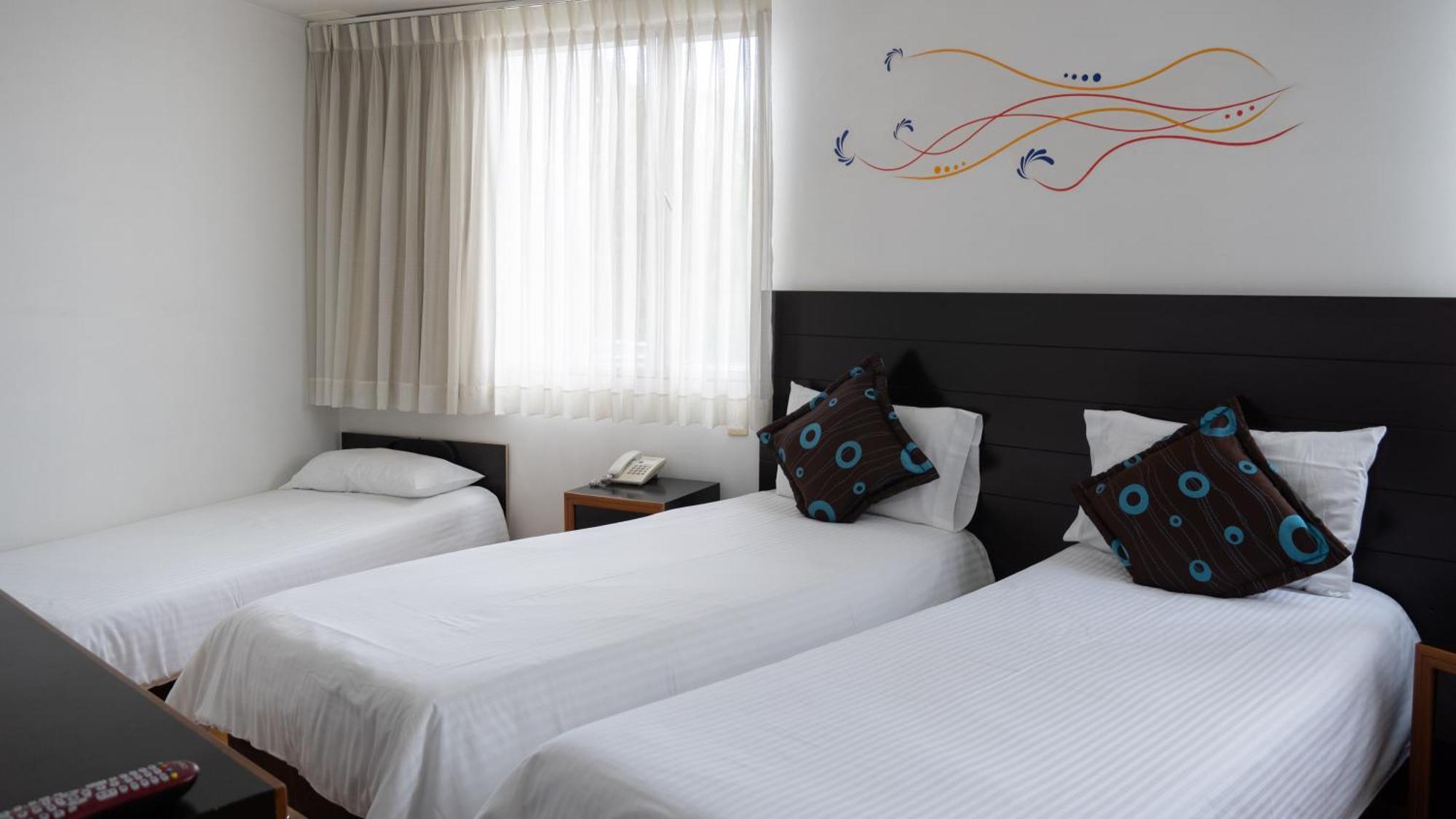 Benidorm Hotel مانيزاليس المظهر الخارجي الصورة