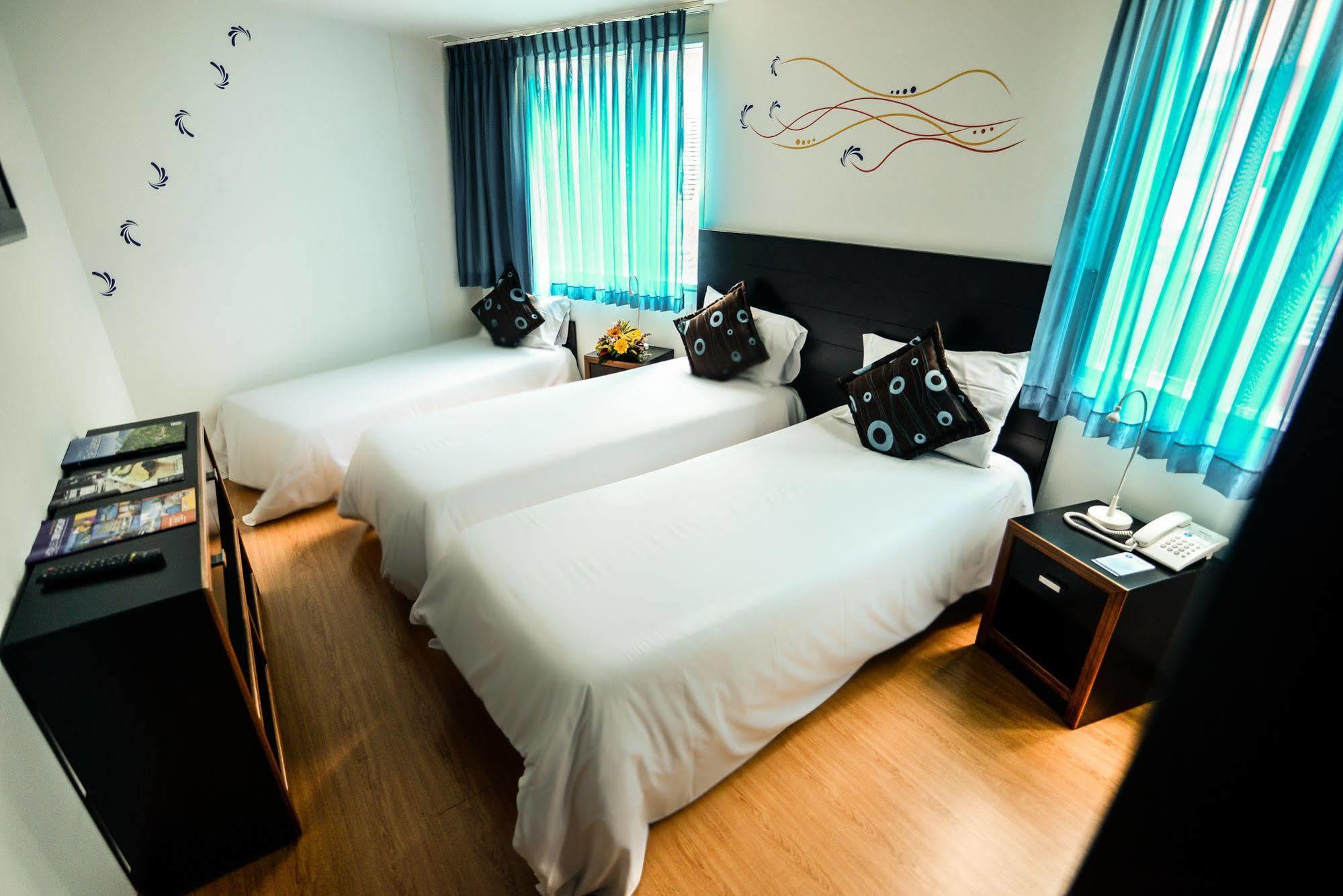 Benidorm Hotel مانيزاليس المظهر الخارجي الصورة