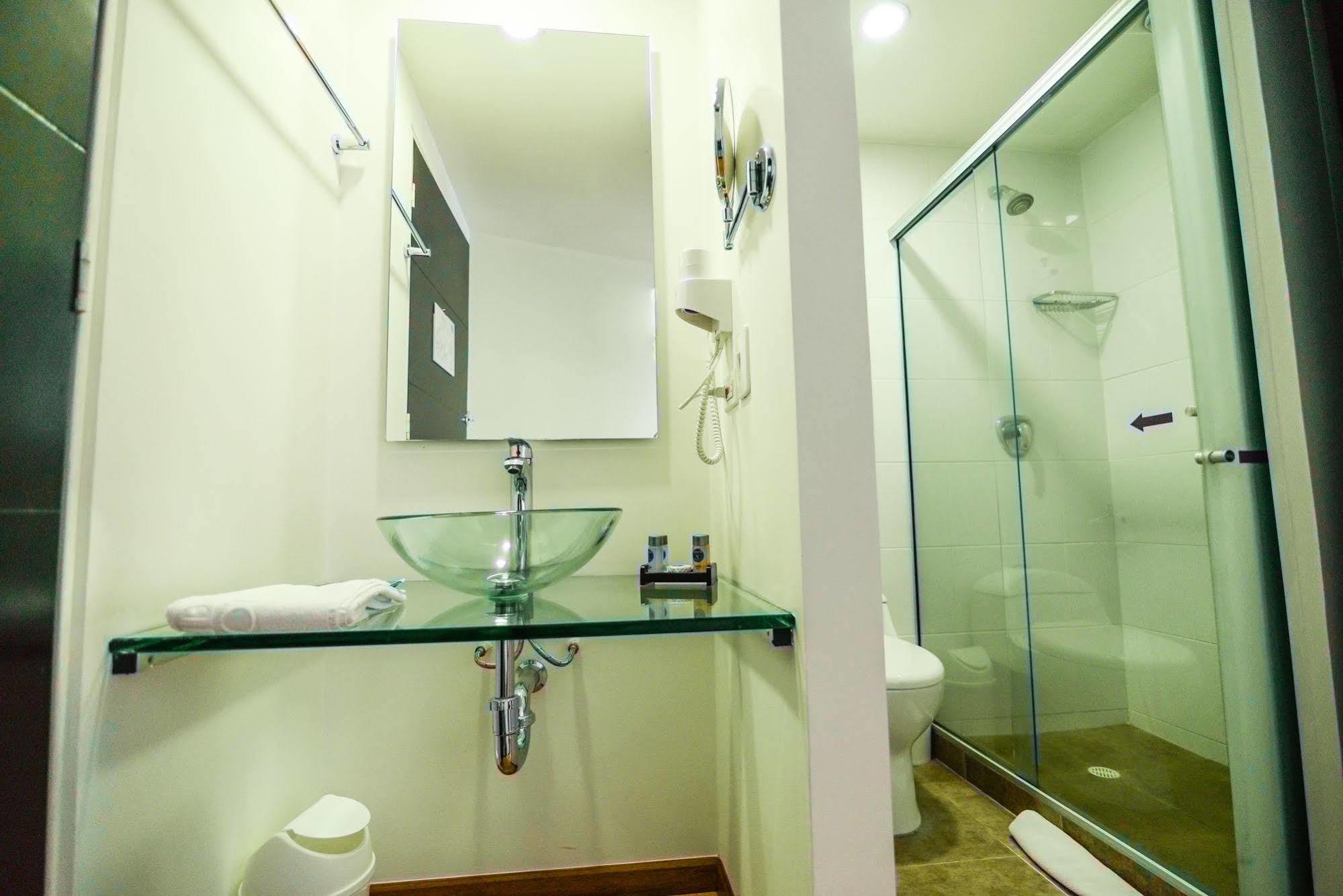 Benidorm Hotel مانيزاليس المظهر الخارجي الصورة